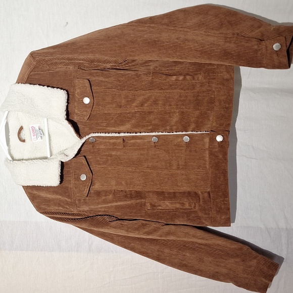 Ci Sono Jackets & Blazers - 3/$20-Brown Corduroy Jacket, Cropped, Sherpa Collar And Lining, 12, NWOT